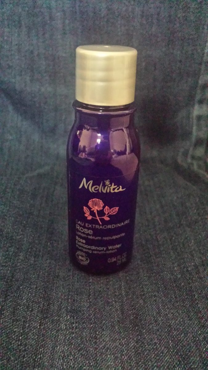 eau-extraordinaire-de-rose-melvita